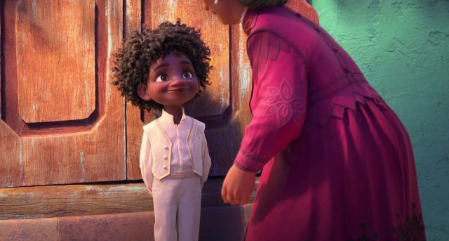 Antonio Madrigal - Personnage - Encanto. 2 antonio madrigal personnage character encanto