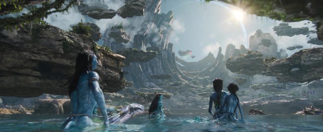 Sam Worthington Sigourney Weaver et Zoe Saldana dans Avatar la voie de l'eau 2022