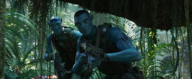 Sam Worthington Sigourney Weaver et Zoe Saldana dans Avatar la voie de l'eau 2022