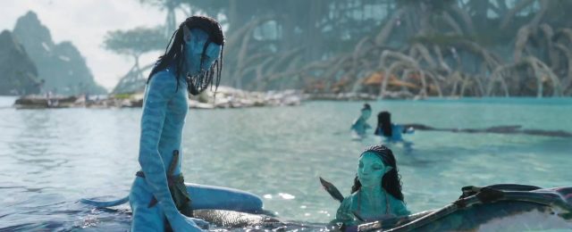 Sam Worthington Sigourney Weaver et Zoe Saldana dans Avatar la voie de l'eau 2022