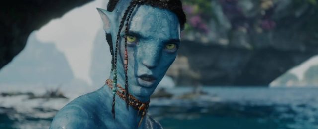 Sam Worthington Sigourney Weaver et Zoe Saldana dans Avatar la voie de l'eau 2022