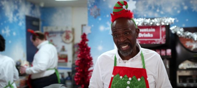 Encore Noël ?! 4 Scarlett Estevez dans Encore Noël Christmas Again 2021