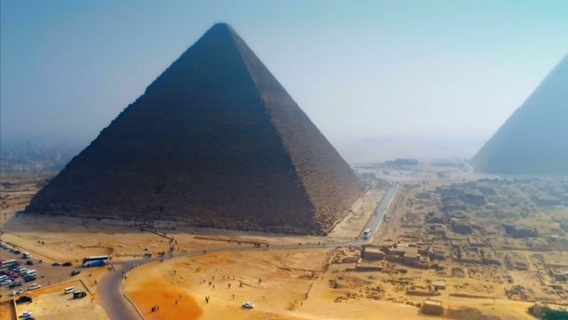 image ombre pyramides lost tombs