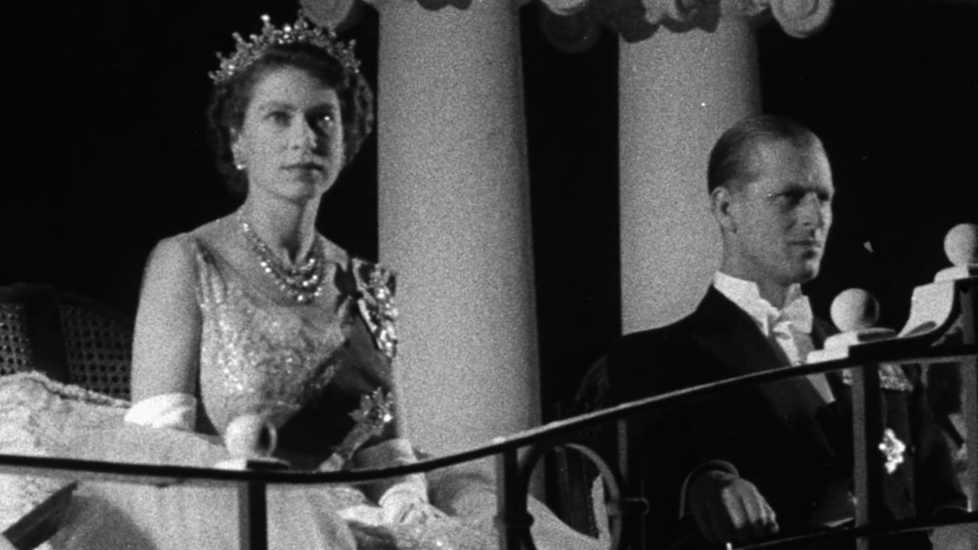 image elizabeth 2 destin royal being queen