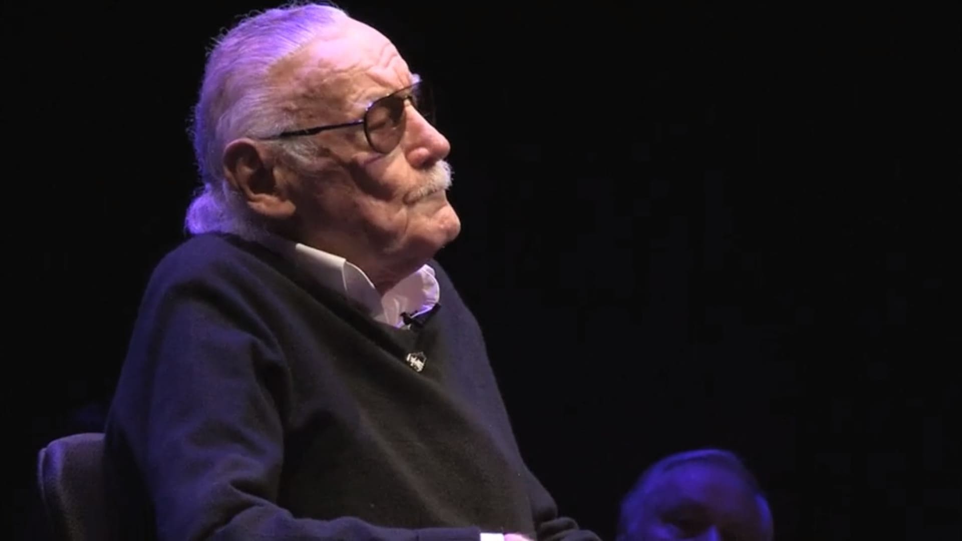 Stan Lee - Photos et affiches. 4 image stan lee documentaire