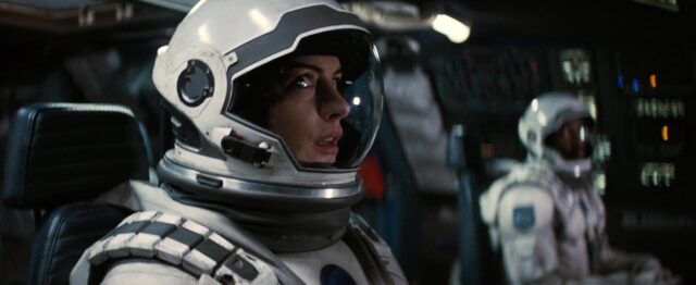 Matthew McConaughey Anne Hathaway et Jessica Chastain dans Interstellar 2014
