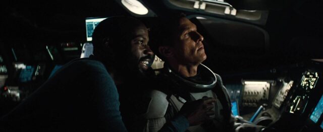 Matthew McConaughey Anne Hathaway et Jessica Chastain dans Interstellar 2014