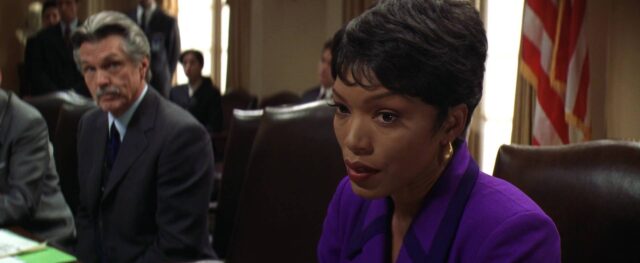 Jodie Foster et Matthew McConaughey dans Contact 1997