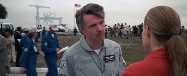 Jodie Foster et Matthew McConaughey dans Contact 1997