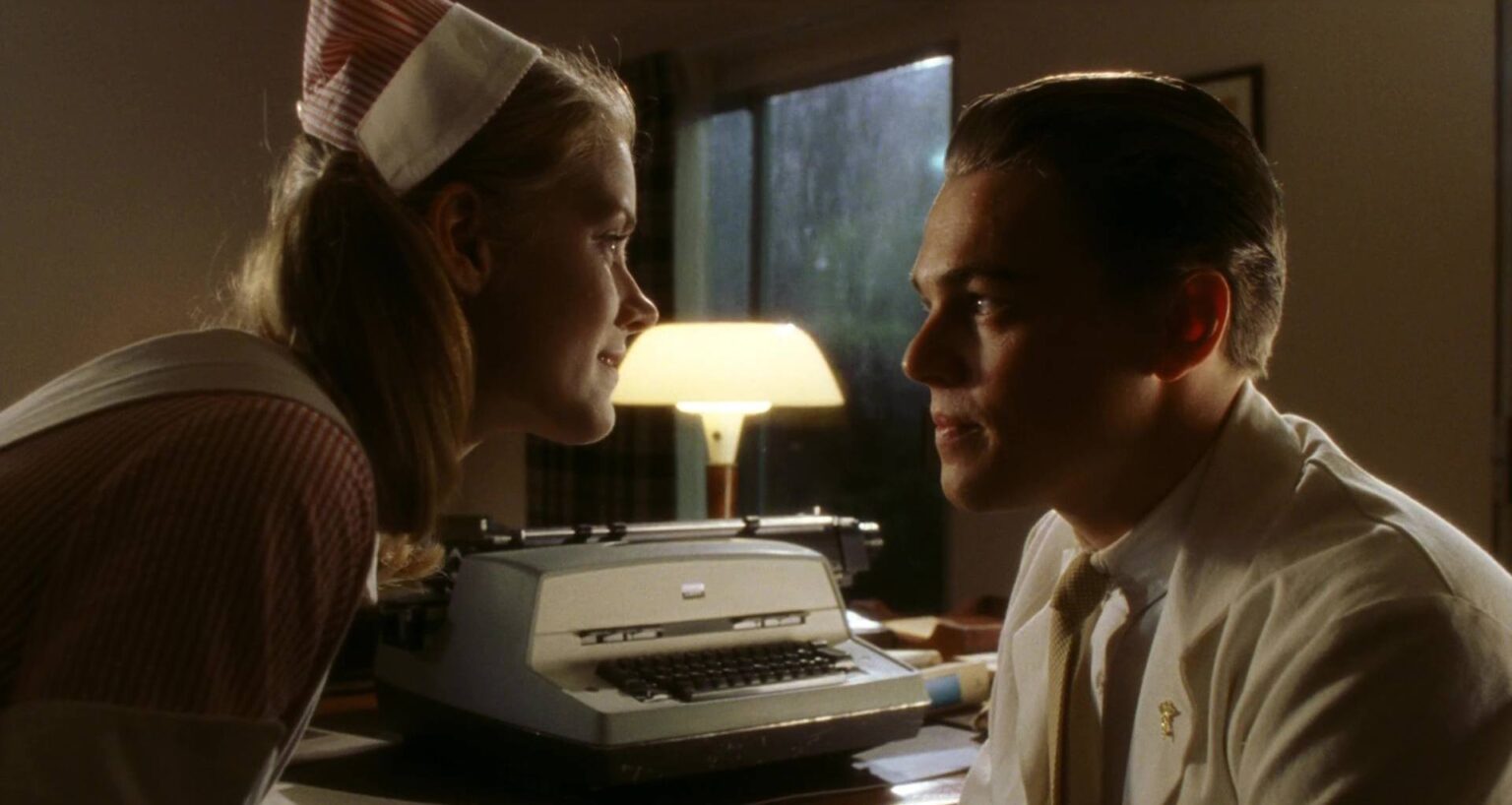 Arrête-moi si tu peux. • Critique • CinéFilms-Planet