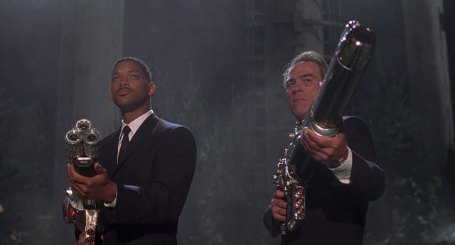 Men in black - Photos et affiches. 16 image men in black