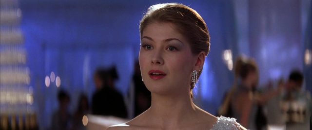 Meurs un autre jour - Photos et affiches. 24 image meurs autre jour die another day