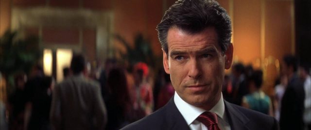 Meurs un autre jour - Photos et affiches. 35 image meurs autre jour die another day