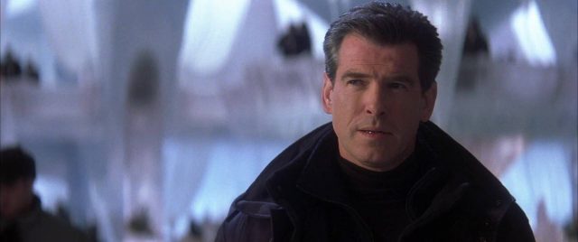 Meurs un autre jour - Photos et affiches. 19 image meurs autre jour die another day