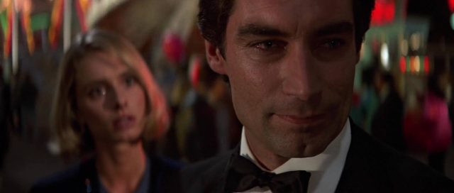 Tuer n'est pas jouer - Photos et affiches. 10 image tuer n'est pas jouer Living Daylights