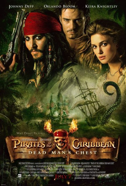Pirates des Caraïbes : le secret du coffre maudit - Photos et affiches. 3 Affiche Poster de Pirates des Caraïbes : le secret du coffre maudit avec Johnny Depp Orlando Bloom et Keira Knightley 2006