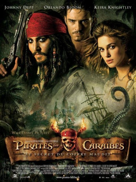 Pirates des Caraïbes : le secret du coffre maudit - Photos et affiches. 4 Affiche Poster de Pirates des Caraïbes : le secret du coffre maudit avec Johnny Depp Orlando Bloom et Keira Knightley 2006