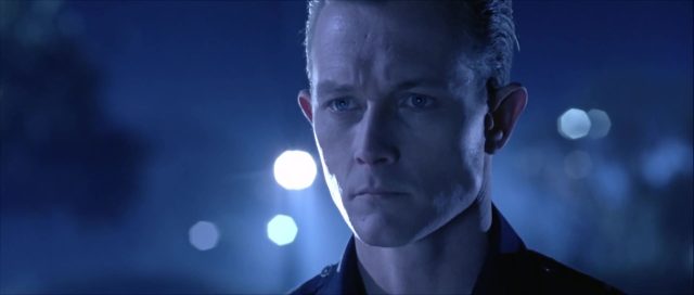 Terminator 2 : le jugement dernier. 4 Arnold Schwarzenegger et Linda Hamilton dans Terminator 2 : le jugement dernier 1991