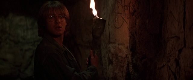 Stargate, la porte des étoiles - Photos et affiches. 6 Kurt Russell et James Spader dans Stargate, la porte des étoiles 1994