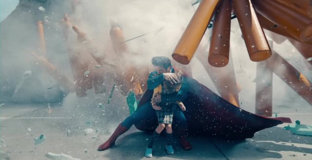 Superman (2025) - Photos et affiches. 44 David Corenswet Rachel Brosnahan et Nicholas Hoult dans Superman 2025