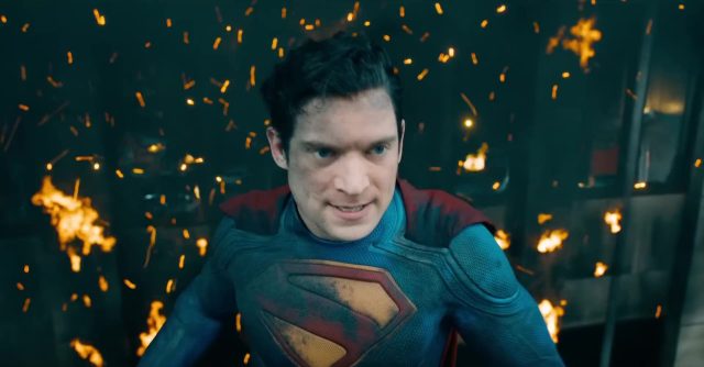 Superman (2025) - Photos et affiches. 46 David Corenswet Rachel Brosnahan et Nicholas Hoult dans Superman 2025