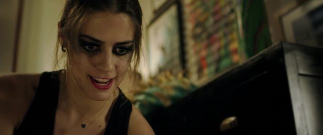 Keanu Reeves et Ana de Armas dans Knock Knock 2015