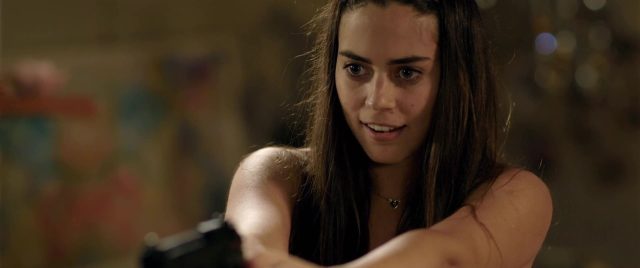 Keanu Reeves et Ana de Armas dans Knock Knock 2015