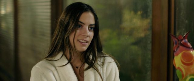 Keanu Reeves et Ana de Armas dans Knock Knock 2015