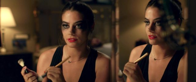 Keanu Reeves et Ana de Armas dans Knock Knock 2015