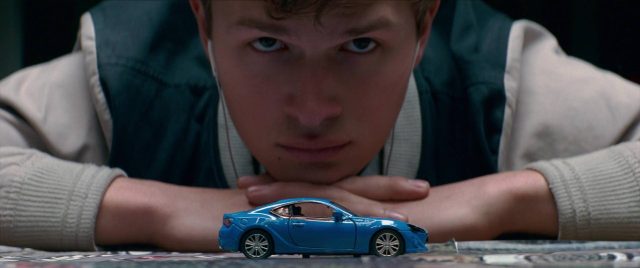 Ansel Elgort et Lily James dans Baby Driver 2017
