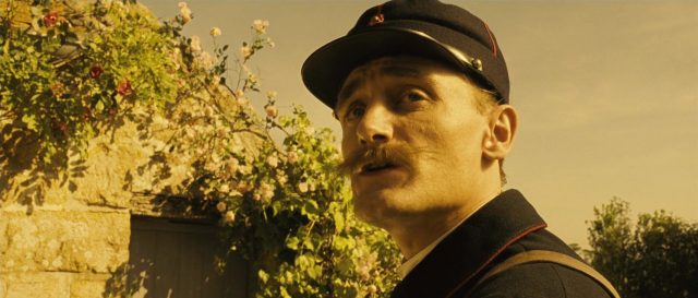 Audrey Tautou dans Un long dimanche de fiançailles 2004