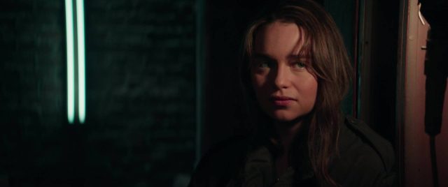 Terminator : Genisys - Photos et affiches. 32 Arnold Schwarzenegger et Emilia Clarke dans Terminator Genisys 2015