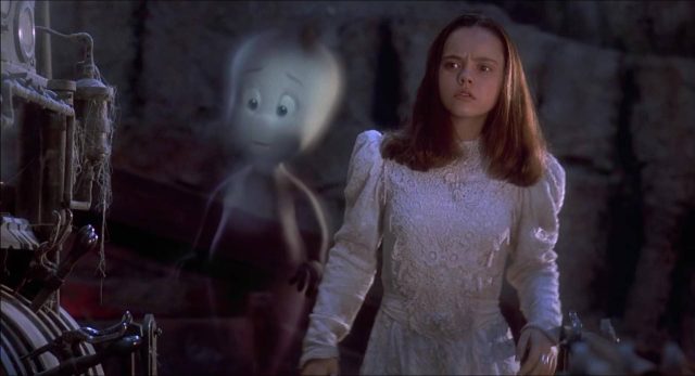 Casper. 28 Christina Ricci et Bill Pullman dans Casper 1995