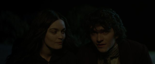 Emma Mackey dans Emily 2022