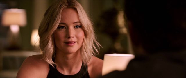 Chris Pratt et Jennifer Lawrence dans Passengers 2016