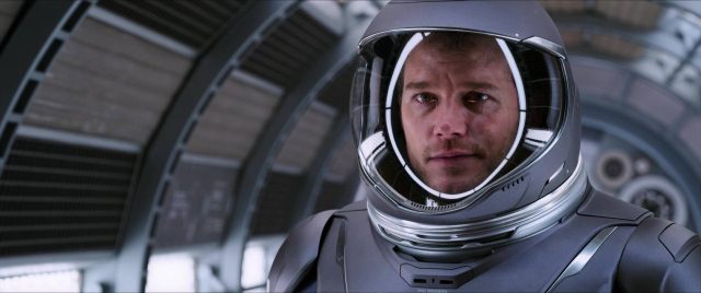 Chris Pratt et Jennifer Lawrence dans Passengers 2016