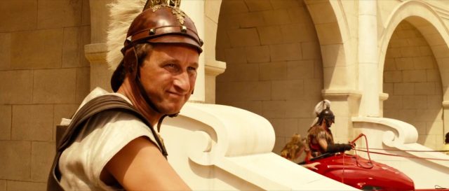 Astérix aux Jeux Olympiques - Photos et affiches. 21 Clovis Cornillac Gérard Depardieu et Benoît Poelvoorde dans Astérix aux Jeux Olympiques 2008