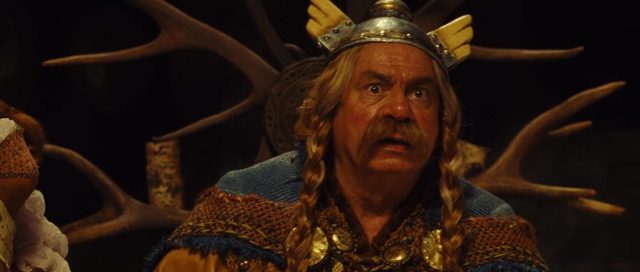 Astérix & Obélix contre César - Photos et affiches. 7 Christian Clavier et Gérard Depardieu dans Astérix & Obélix contre César 1999