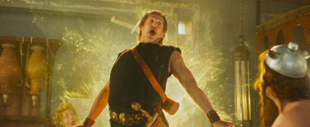Guillaume Canet Gilles Lellouche et Jonathan Cohen dans Astérix et Obélix : l'Empire du Milieu 2023