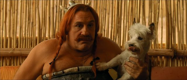 Astérix et Obélix : Mission Cléopâtre. 17 Christian Clavier Gérard Depardieu et Jamel Debbouze dans Astérix et Obélix : Mission Cléopâtre 2002