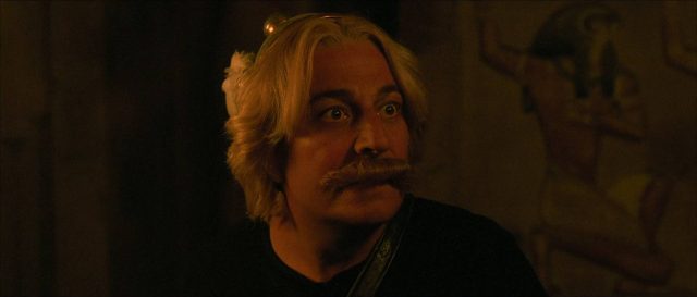 Astérix et Obélix : Mission Cléopâtre. 35 Christian Clavier Gérard Depardieu et Jamel Debbouze dans Astérix et Obélix : Mission Cléopâtre 2002