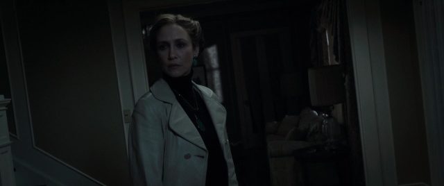 Conjuring 2 : le cas Enfield - Photos et affiches. 7 Vera Farmiga et Patrick Wilson dans Conjuring 2 : le cas Enfield 2016
