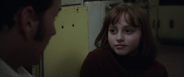 Conjuring 2 : le cas Enfield - Photos et affiches. 9 Vera Farmiga et Patrick Wilson dans Conjuring 2 : le cas Enfield 2016