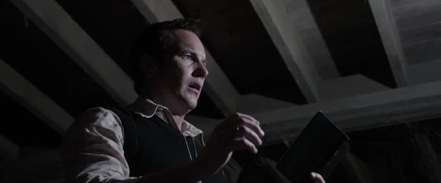 Conjuring : les dossiers Warren - Photos et affiches. 14 Vera Farmiga et Patrick Wilson dans Conjuring : les dossiers Warren 2013