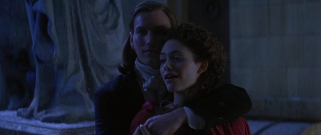 Le Fantôme de l’Opéra (2004) - Photos et affiches. 18 Gerard Butler Emmy Rossum et Patrick Wilson dans Le Fantôme de l'Opéra 2004