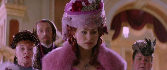 Le Fantôme de l’Opéra (2004) - Photos et affiches. 19 Gerard Butler Emmy Rossum et Patrick Wilson dans Le Fantôme de l'Opéra 2004