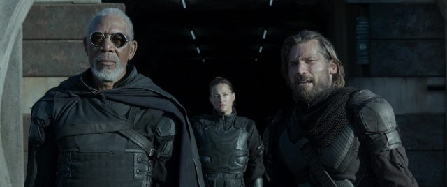 Oblivion. 37 Tom Cruise et Olga Kurylenko dans Oblivion 2013
