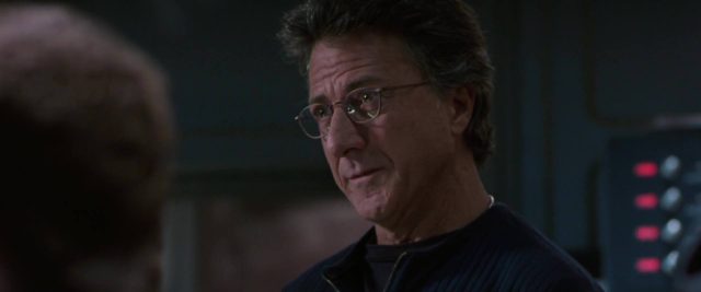 Dustin Hoffman Sharon Stone et Samuel L. Jackson dans Sphère 1998