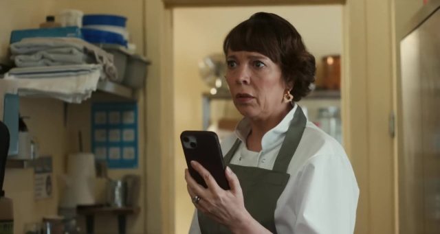 Benedict Cumberbatch et Olivia Colman dans La guerre des Rose The Roses 2025