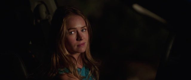 Un monde entre nous - Photos et affiches. 12 Asa Butterfield et Britt Robertson dans Un monde entre nous The Space Between Us 2017